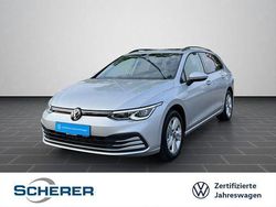 Reflexsilber metallic (metallic) Gebraucht 2024 VW Golf VIII Life Kombi | 22.799 € (Fairer Preis)