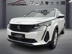 Weiß Gebraucht 2021 Peugeot 3008 SUV | 25.840 € (Etwas zu teuer)