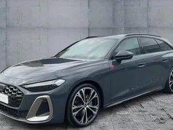 Grau Gebraucht 2025 Audi A5 Edition .1 Coupé | 59.990 € (Guter Preis)