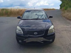 Schwarz Gebraucht 2008 Kia Rio Limousine | 1.990 €
