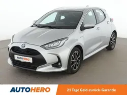 Grau Gebraucht 2020 Toyota Yaris Hybrid Club Kleinwagen | 16.560 € (Guter Preis)