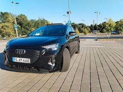 Schwarz Gebraucht 2023 Audi Q4 e-tron Basis SUV | 38.080 € (Teuer)