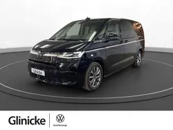Schwarz Gebraucht 2023 VW Multivan Style Van / Kleinbus | 56.480 € (Fairer Preis)