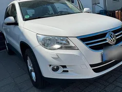 Weiß Gebraucht 2011 VW Tiguan SUV | 7.500 € (Fairer Preis)