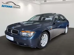 Blau Gebraucht 2002 BMW 735 Limousine | 18.880 €