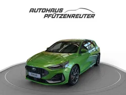 Mean green Neu 2025 Ford Focus ST Limousine | 38.990 € (Fairer Preis)