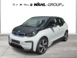 Capparisweiß mit akzent bmw i blau Gebraucht 2022 BMW i3 Kleinwagen | 20.824 € (Fairer Preis)