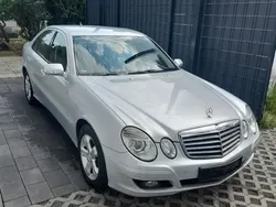 Silber Gebraucht 2007 Mercedes E200 Limousine | 8.900 € (Etwas zu teuer)