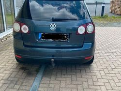 Blau Gebraucht 2005 VW Golf Plus Trendline Van / Kleinbus | 1.000 € (Fairer Preis)