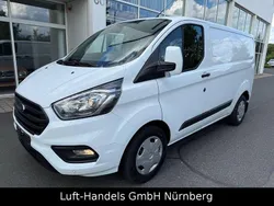 Frozen white Gebraucht 2018 Ford Transit Custom Trend Van / Kleinbus | 11.480 € (Fairer Preis)