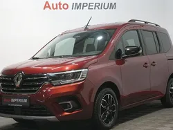 Rot Gebraucht 2022 Renault Kangoo Techno Van / Kleinbus | 23.990 € (Teuer)