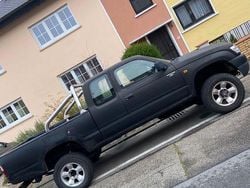 Schwarz Gebraucht 2004 Toyota HiLux Abholung | 7.000 €