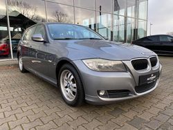 Grau Gebraucht 2011 BMW 318 Kombi | 4.990 € (Fairer Preis)