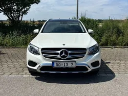 Weiß Gebraucht 2017 Mercedes GLC220 SUV | 26.300 € (Fairer Preis)