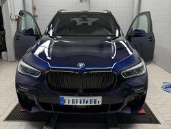 Blau Gebraucht 2021 BMW X5 xLine SUV | 66.500 €