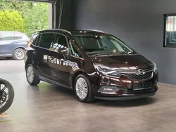 Braun Gebraucht 2016 Opel Zafira Tourer Innovation Van / Kleinbus | 14.499 € (Teuer)