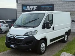 Weiß Gebraucht 2021 Citroën Jumper Start Van / Kleinbus | 13.900 € (Guter Preis)