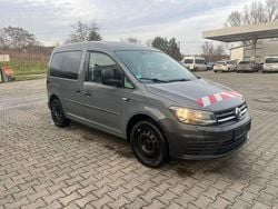 Grau Gebraucht 2018 VW Caddy Van / Kleinbus | 8.900 € (Guter Preis)