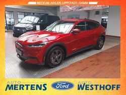 Rot Gebraucht 2022 Ford Mustang Mach-E Basis SUV | 28.950 € (Superpreis)