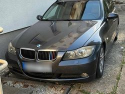 Grau Gebraucht 2008 BMW 318 Kombi | 1.200 € (Superpreis)