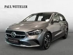 Lack mountaingrau Gebraucht 2024 Mercedes B220 Progressive Van / Kleinbus | 39.380 € (Fairer Preis)