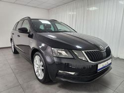 Black magic perleffekt (metallic) Gebraucht 2017 Skoda Octavia Drive Kombi | 17.990 € (Fairer Preis)