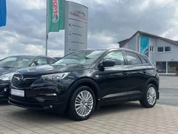 Schwarz Gebraucht 2018 Opel Grandland X SUV | 10.490 € (Fairer Preis)