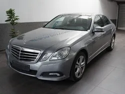 Silber Gebraucht 2009 Mercedes E500 Avantgarde Limousine | 18.950 € (Fairer Preis)