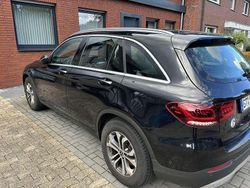 Schwarz Gebraucht 2021 Mercedes GLC200 SUV | 39.000 € (Guter Preis)
