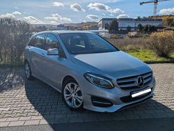 Silber Gebraucht 2015 Mercedes B200 Urban Van / Kleinbus | 13.600 € (Guter Preis)