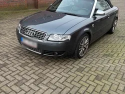 Grau Gebraucht 2004 Audi S4 Cabriolet Cabrio | 13.000 € (Fairer Preis)
