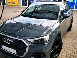 Grau Gebraucht 2020 Audi Q3 Basis SUV | 24.500 € (Fairer Preis)