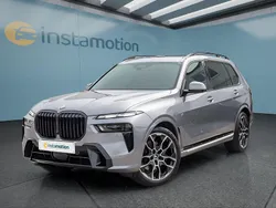Grau Gebraucht 2024 BMW X7 SUV | 100.499 € (Superpreis)