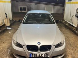 Silber Gebraucht 2008 BMW 325 Basis Coupé | 9.350 € (Teuer)