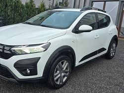 Weiß Gebraucht 2023 Dacia Sandero Expression Kleinwagen | 14.494 € (Guter Preis)