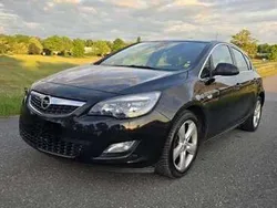 Schwarz Gebraucht 2011 Opel Astra Sport Kleinwagen | 4.250 € (Guter Preis)