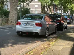 Silber Gebraucht 2005 BMW 320 M Sport Limousine | 7.000 € (Etwas zu teuer)