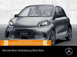Karosserie in graphite grey ( Gebraucht 2021 Smart ForFour Electric Drive Passion Limousine | 10.990 € (Fairer Preis)