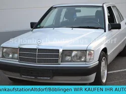 Weiß Gebraucht 1989 Mercedes 190 Limousine | 3.990 €