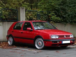 Rot Gebraucht 1992 VW Golf III Conceptline Limousine | 11.450 €