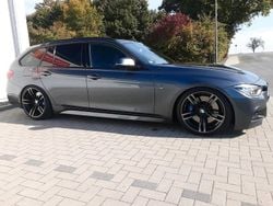 Grau Gebraucht 2017 BMW 340 Performance Kombi | 41.899 €