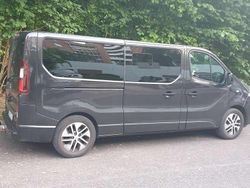 Schwarz Gebraucht 2018 Opel Vivaro S Van | 19.850 €