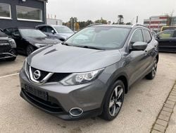 Grau Gebraucht 2015 Nissan Qashqai 360º SUV | 7.950 € (Guter Preis)