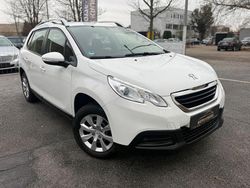 Weiß Gebraucht 2014 Peugeot 2008 Access SUV | 4.990 € (Etwas zu teuer)
