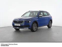 Blau Gebraucht 2023 Skoda Kamiq ScoutLine SUV | 20.960 €