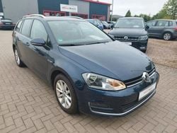 Blau Gebraucht 2016 VW Golf VII Kombi | 10.980 € (Etwas zu teuer)