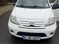 Weiß Gebraucht 2009 Citroën C3 Tonic Limousine | 2.550 € (Fairer Preis)