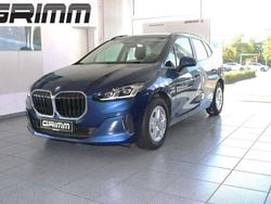 Phytonicblau metallic Gebraucht 2023 BMW 225 Van / Kleinbus | 31.500 € (Teuer)