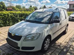Weiß Gebraucht 2008 Skoda Roomster Limousine | 2.200 €
