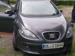 Schwarz Gebraucht 2004 Seat Altea Stylance Van / Kleinbus | 1.700 € (Fairer Preis)